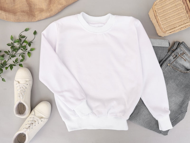 Men's Slim Fit Long Sleeve V-Neck Base Shirt
